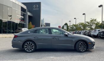 
										2021 Hyundai Sonata Luxury full									