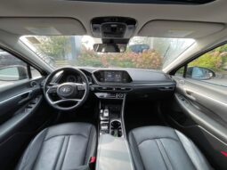 
										2021 Hyundai Sonata Luxury full									