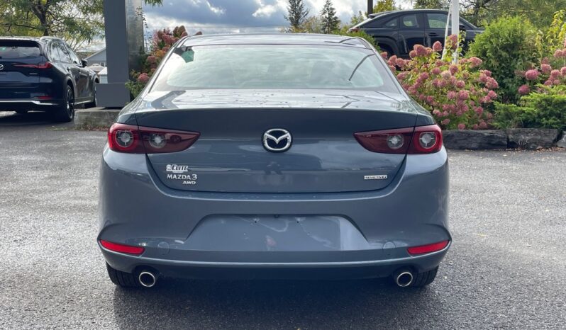 
								2022 Mazda Mazda3 GS full									