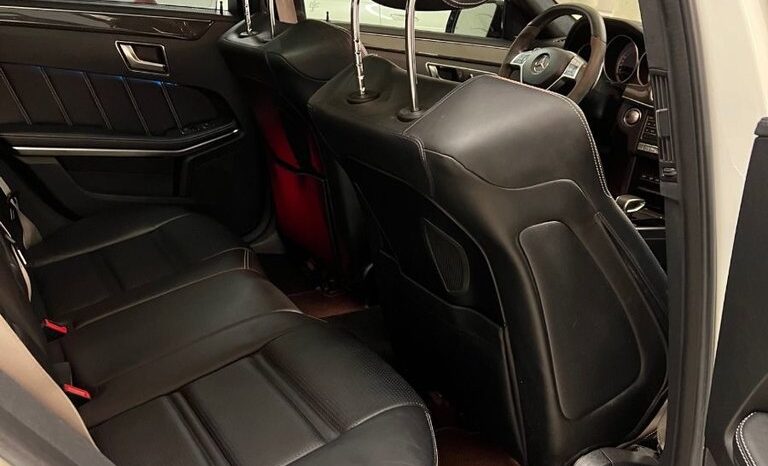 
								2016 Mercedes-Benz E63 S 4MATIC Wagon full									
