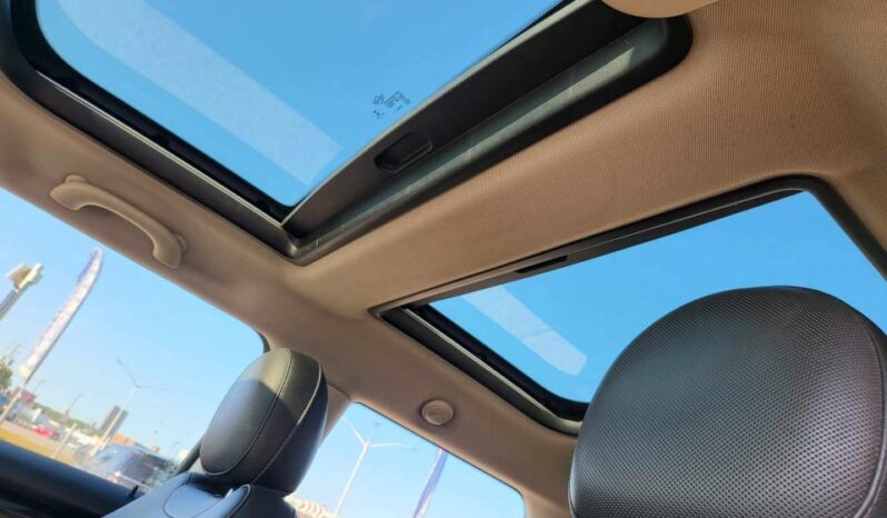 
								2019 MINI 3 door COOPER S | SUNROOF| CAMERA| HEATED SEATS| & MORE full									