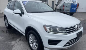 
										2017 Volkswagen Touareg AWD 4dr Sportline full									