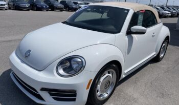
										2018 Volkswagen Beetle Convertible Trendline Auto full									
