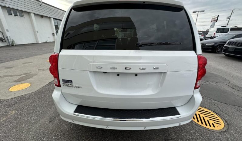 
								2020 Dodge Grand Caravan Premium Plus 2WD full									