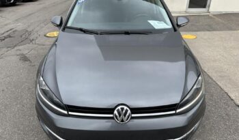 
										2020 Volkswagen Golf Highline 5-door Manual full									