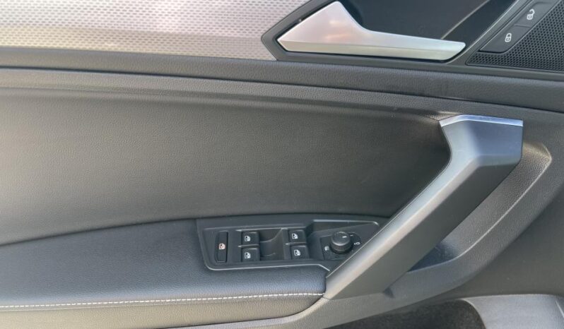 
								2022 Volkswagen Tiguan Trendline 4MOTION full									