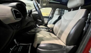 
										2019 Hyundai Santa Fe Luxury full									