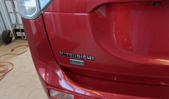 
										2015 Mitsubishi Outlander ES AWD full									