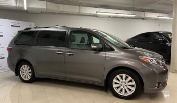 2017 Toyota Sienna XLE LTD 7-Passenger V6 - Used Minivan - VIN: 5TDDZ3DC2HS162007 - Mercedes-Benz Gatineau