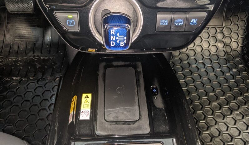 
								2020 Toyota Prius Prime full									