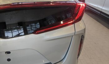 
										2020 Toyota Prius Prime full									