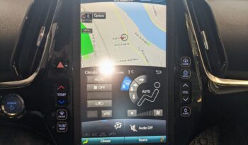 
										2020 Toyota Prius Prime full									
