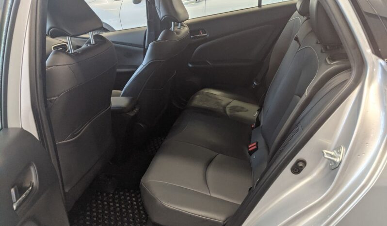 
								2020 Toyota Prius Prime full									