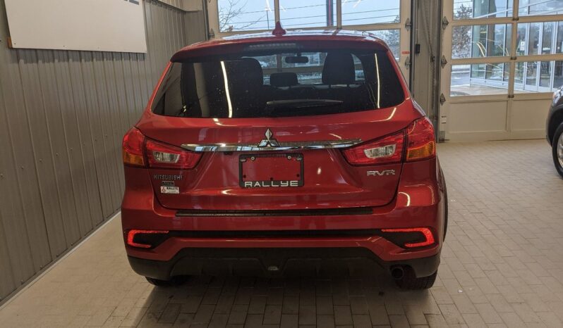 
								2019 Mitsubishi RVR SE AWD full									