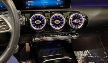 
										2020 Mercedes-Benz A220 4MATIC Sedan full									