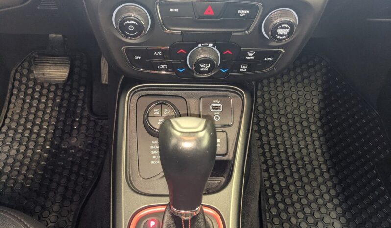 
								2018 Jeep Compass Trailhawk 4X4 full									
