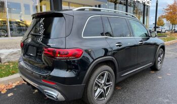 
										2023 Mercedes-Benz GLB250 4MATIC SUV full									