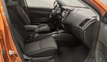 
										2020 Mitsubishi RVR ES AWD full									