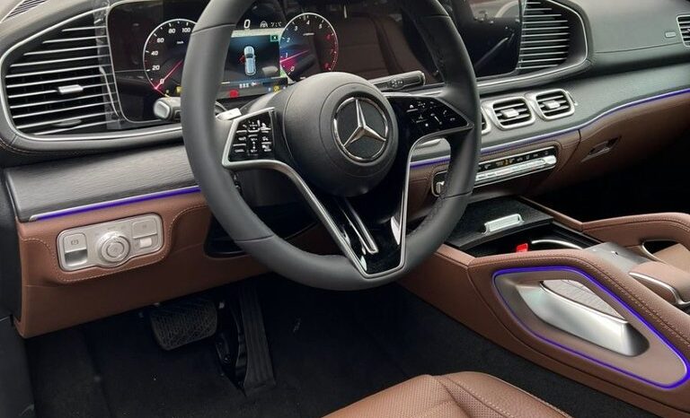 
								2024 Mercedes-Benz GLE 450 4MATIC full									