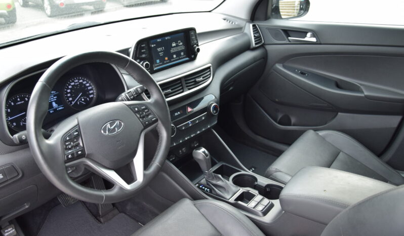 
								2020 Hyundai Tucson PREFERRED AWD| PANORAMIC ROOF| LEATHER| & MORE ! full									