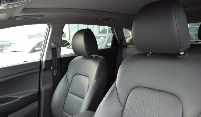 
								2020 Hyundai Tucson PREFERRED AWD| PANORAMIC ROOF| LEATHER| & MORE ! full									