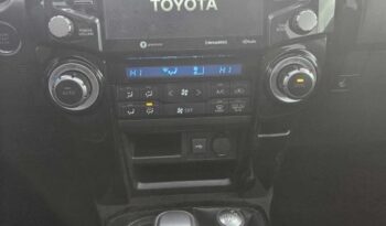 
										2021 Toyota 4Runner VENTURE 4WD full									