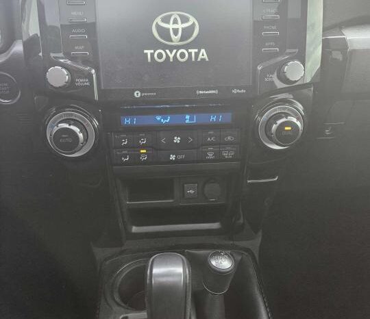 
								2021 Toyota 4Runner VENTURE 4WD full									