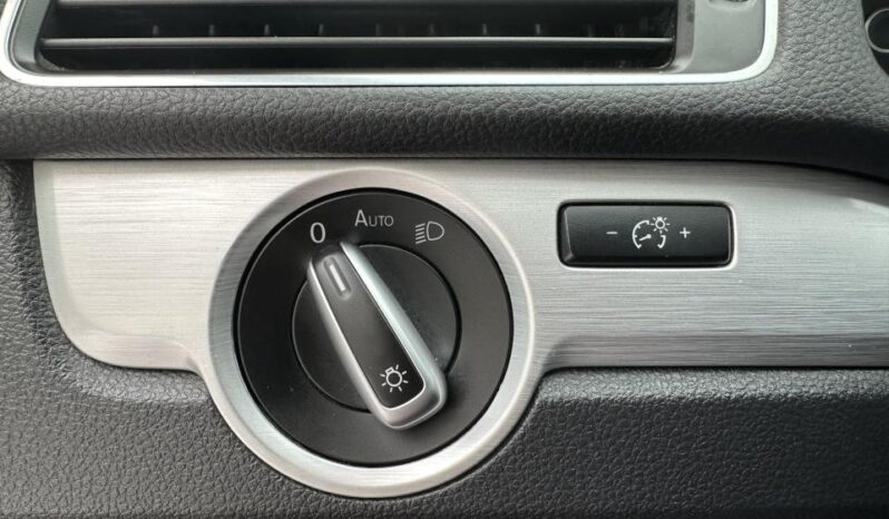 
								2013 Volkswagen Passat 4dr Sdn 2.5L Man Comfortline full									