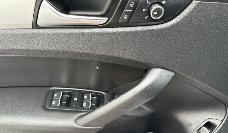 
								2013 Volkswagen Passat 4dr Sdn 2.5L Man Comfortline full									