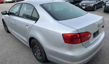 
										2013 Volkswagen Jetta 4dr 2.0L Auto Trendline *Ltd Avail* full									