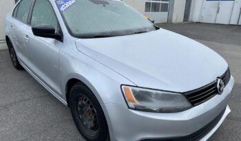
										2013 Volkswagen Jetta 4dr 2.0L Auto Trendline *Ltd Avail* full									