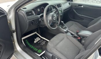 
										2013 Volkswagen Jetta 4dr 2.0L Auto Trendline *Ltd Avail* full									