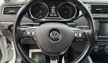 
										2017 Volkswagen Jetta 4dr 1.4 TSI Auto Wolfsburg Edition full									