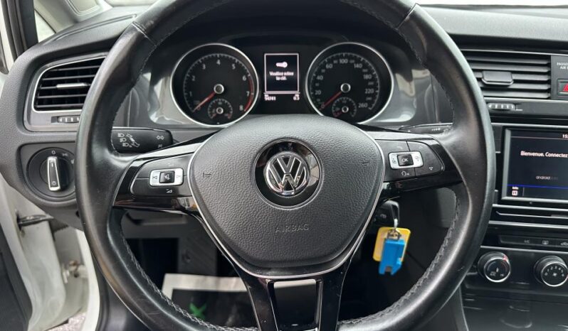 
								2018 Volkswagen Golf Trendline 3-door Manual full									