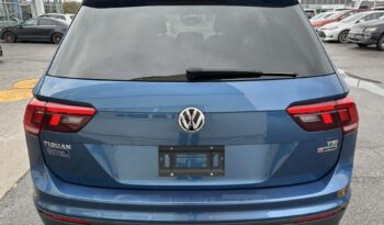 
										2018 Volkswagen Tiguan Trendline 4MOTION full									