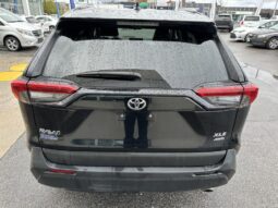 
										2021 Toyota RAV4 XLE AWD full									