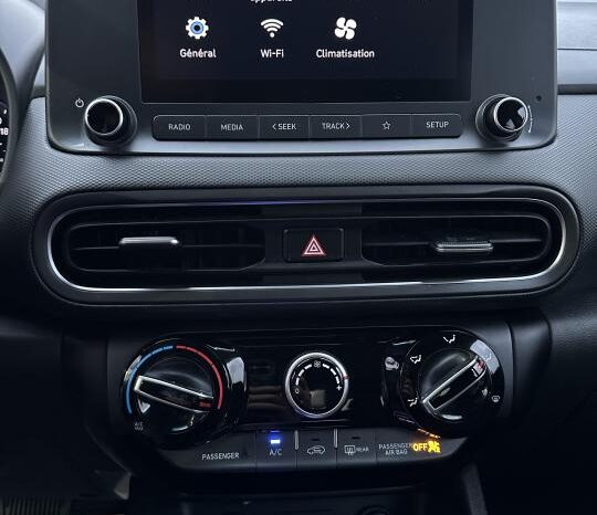 
								2023 Hyundai Kona 2.0L Essential FWD full									