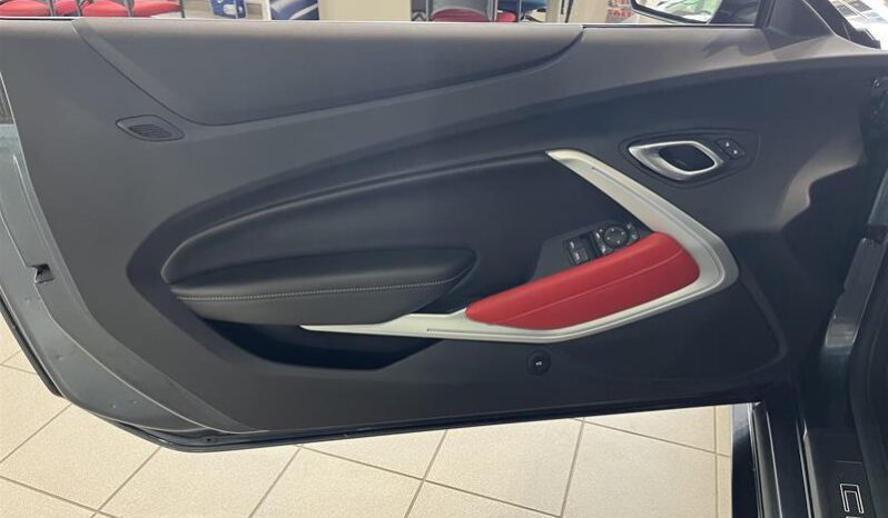 
								2023 Chevrolet Camaro full									