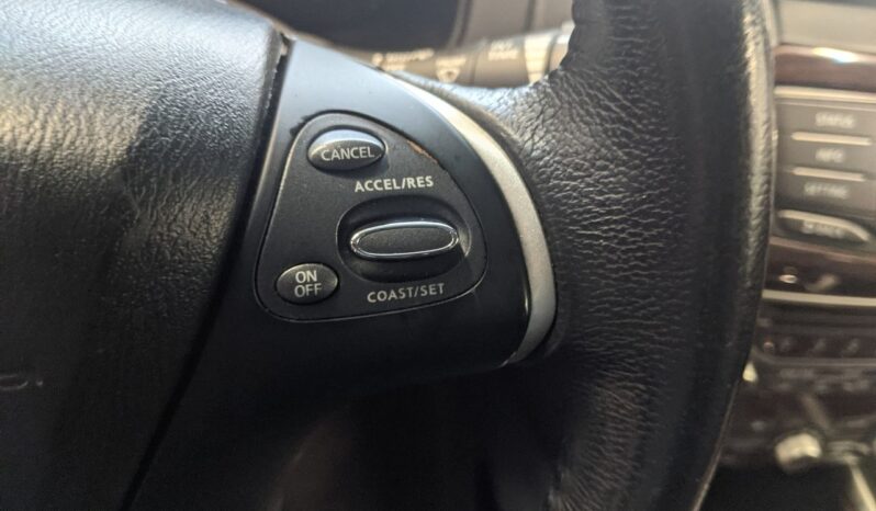 
								2014 Nissan Pathfinder SL 4WD full									