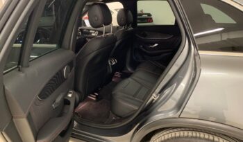
										2022 Mercedes-Benz GLC43 AMG 4MATIC SUV full									