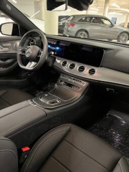 
										2023 Mercedes-Benz E350 4MATIC Sedan full									