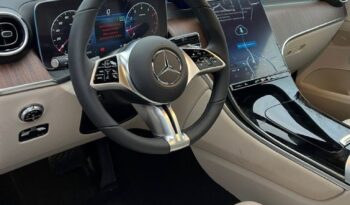 
										2024 Mercedes-Benz GLC300 4MATIC SUV full									