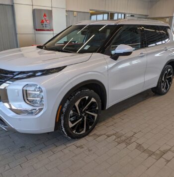 2024 Mitsubishi Outlander GT Premium - New SUV - VIN: JA4J4WA82RZ611554 - Rallye Mitsubishi Gatineau