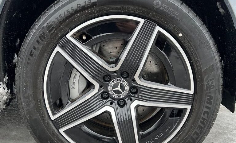 
								2024 Mercedes-Benz GLC Coupe 300 4MATIC full									