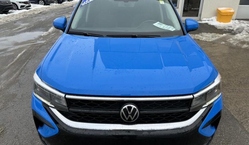 
								2022 Volkswagen Taos Comfortline 4MOTION full									