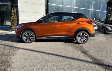 2020 Nissan KICKS SR