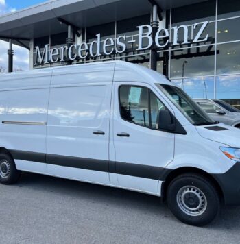 2024 Mercedes-Benz Sprinter Cargo Van 2500 High Roof I4 Diesel HO 170 - Used Minivan - VIN: W1Y4NCHY1RP612755 - Mercedes-Benz Gatineau