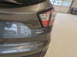 
										2017 Ford Escape SE 4WD full									