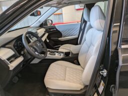 
										2024 Mitsubishi Outlander GT full									