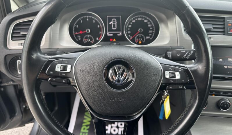 
								2016 Volkswagen Golf 5dr HB Man 1.8 TSI Trendline full									